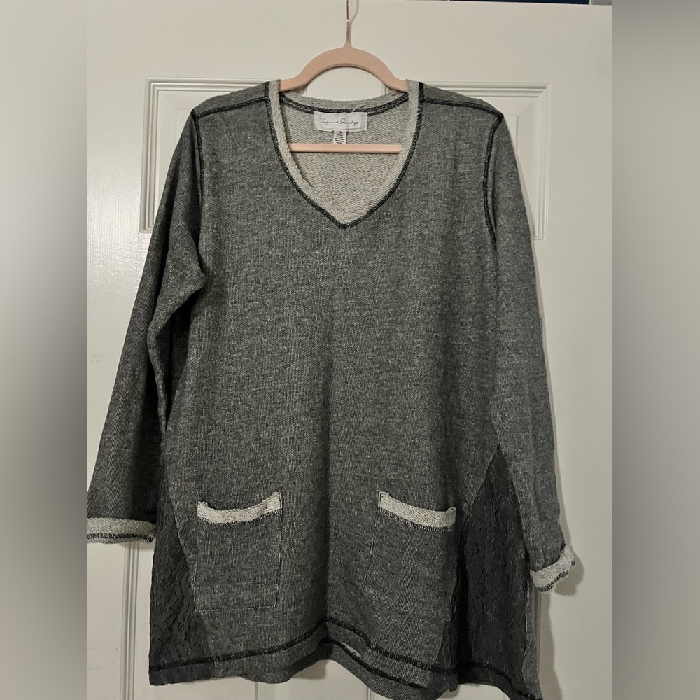 French Laundry Gray Lace Side Panel Top – XL